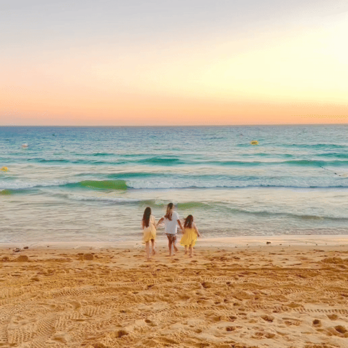 Happy Beach Day! 🏖️